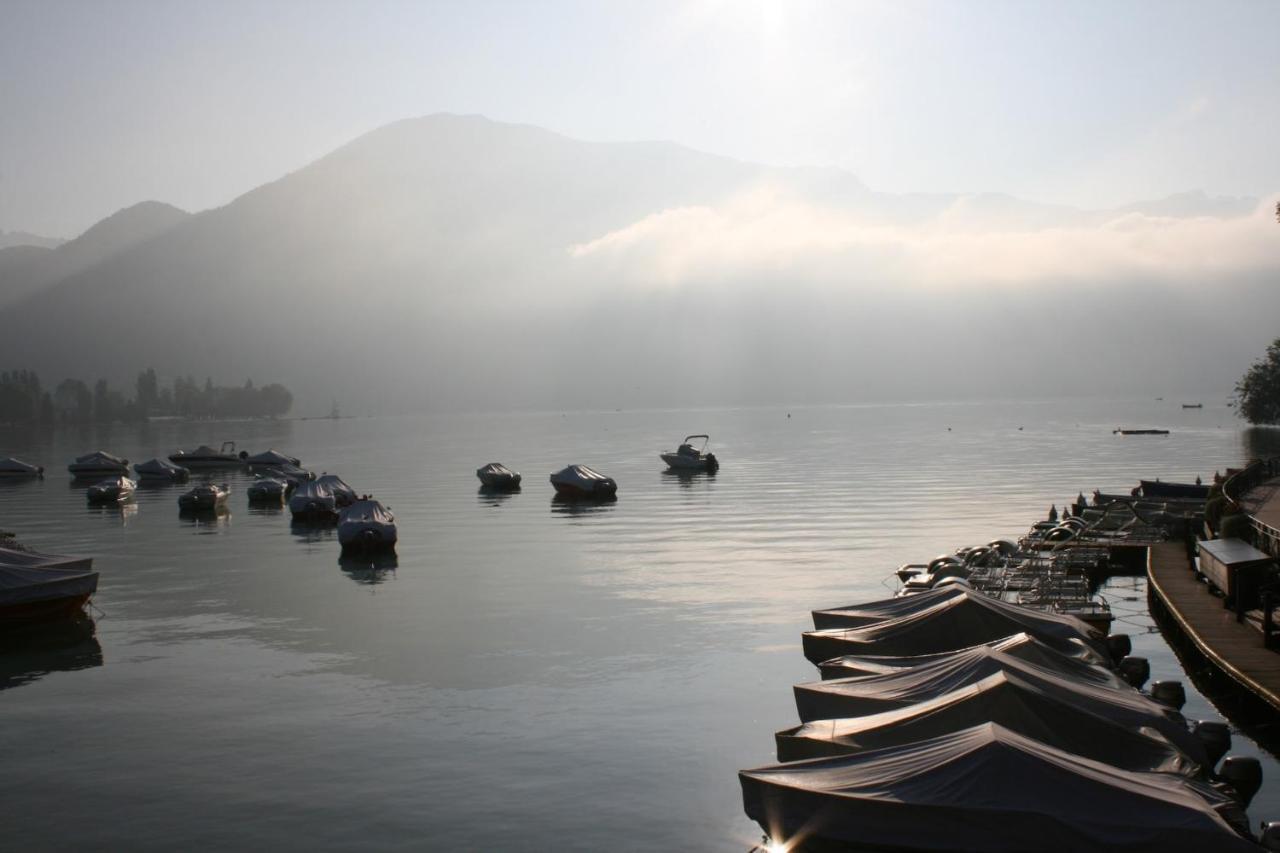 Le Grand Large - Apartment Parking & Balcony By The Lake Modern Bright Annecy Esterno foto